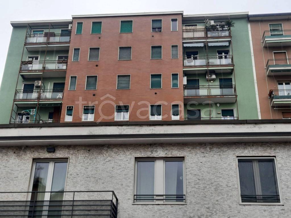 immagine annuncio 1 di 11