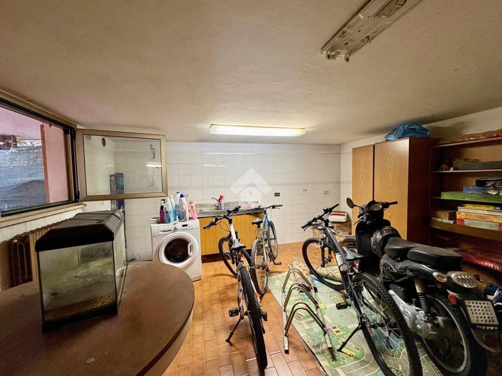 immagine annuncio 11 di 12