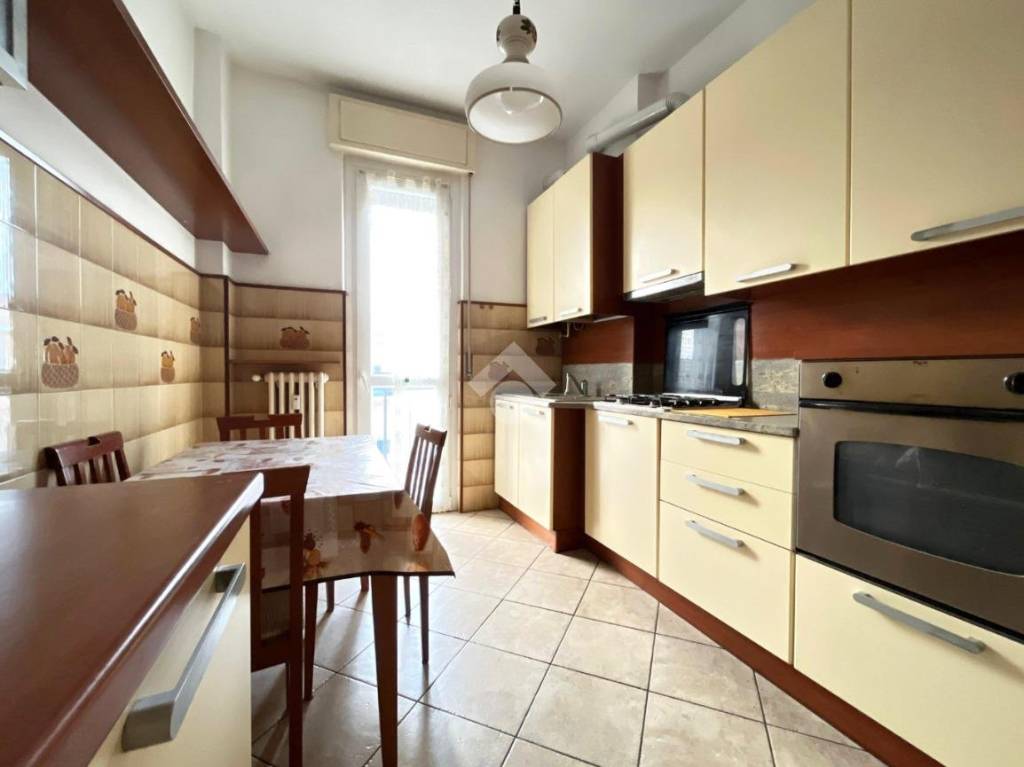 immagine annuncio 2 di 12