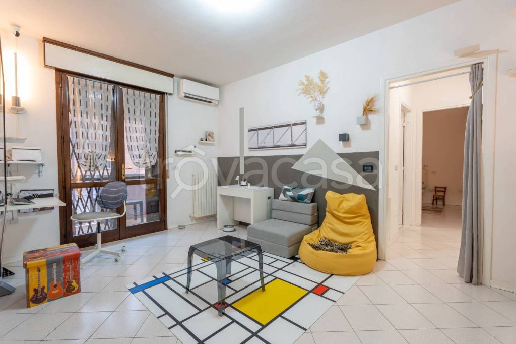 immagine annuncio 1 di 14