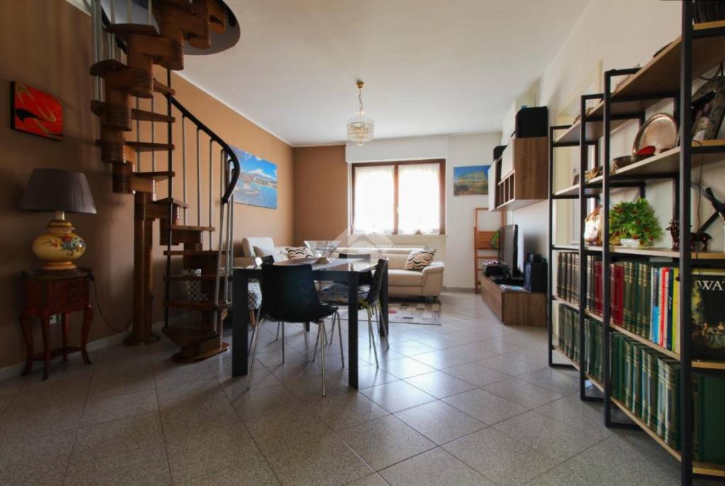 immagine annuncio 2 di 15