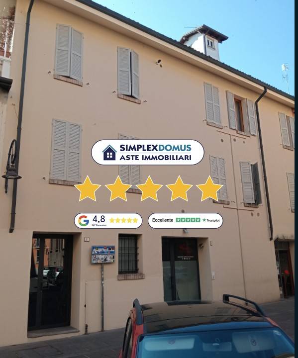 appartamento in vendita a Reggio nell'Emilia in zona Città Storica