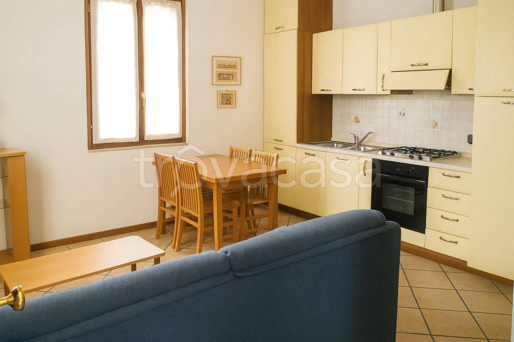 immagine annuncio 4 di 8