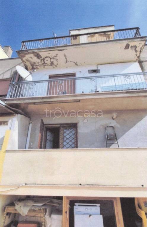 immagine annuncio 11 di 12