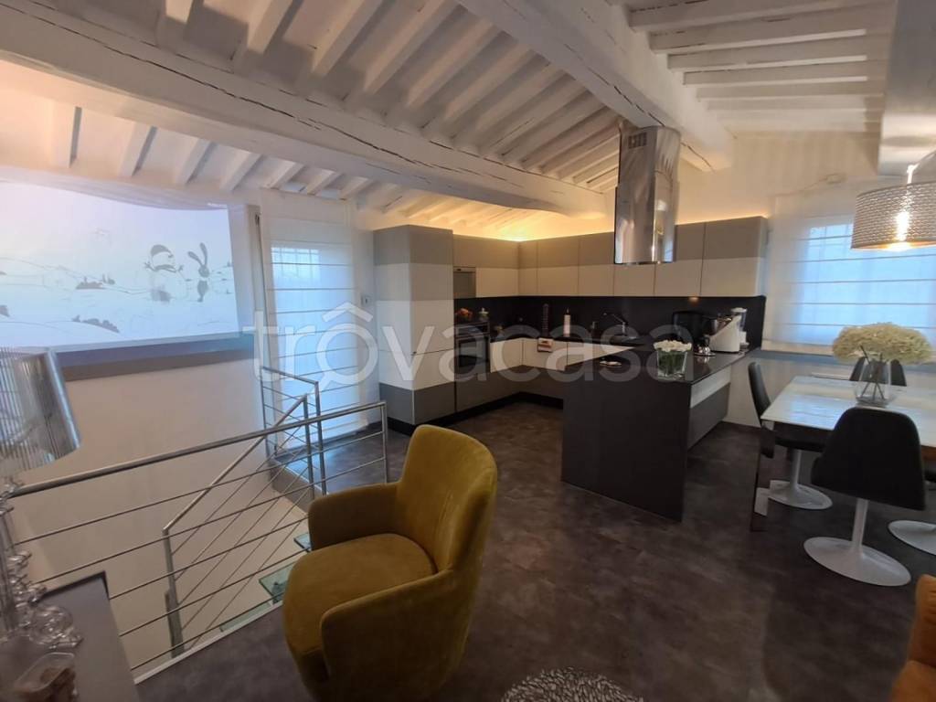 immagine annuncio 2 di 12