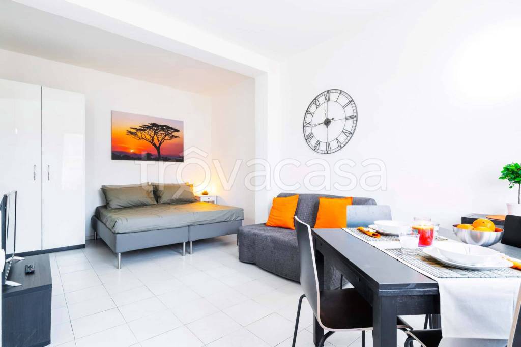 immagine annuncio 1 di 14