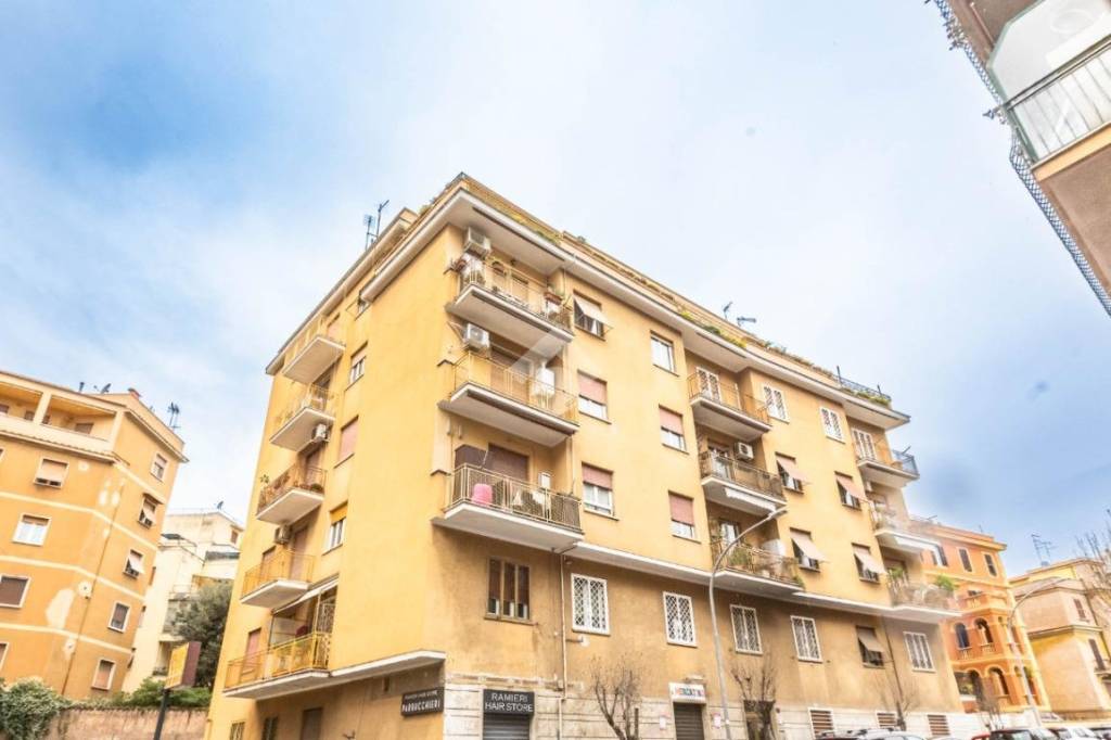 immagine annuncio 1 di 9