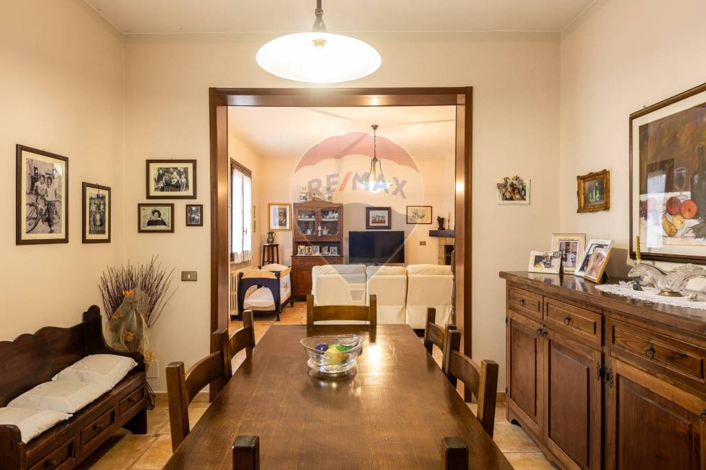 casa indipendente in vendita a Vernasca in zona Trinità