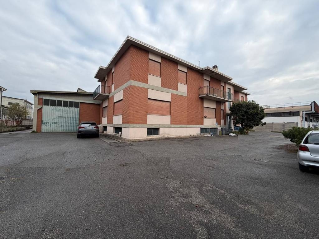 immagine annuncio 2 di 15