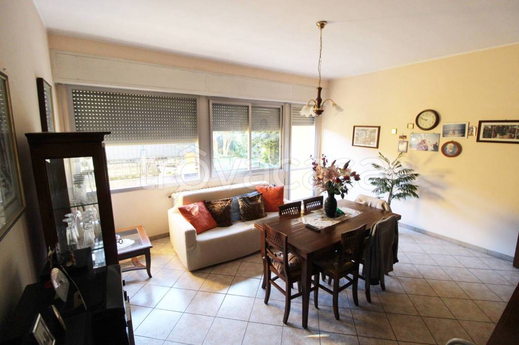 immagine annuncio 2 di 13