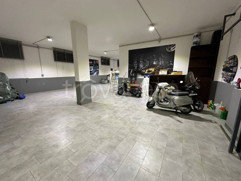 immagine annuncio 1 di 9