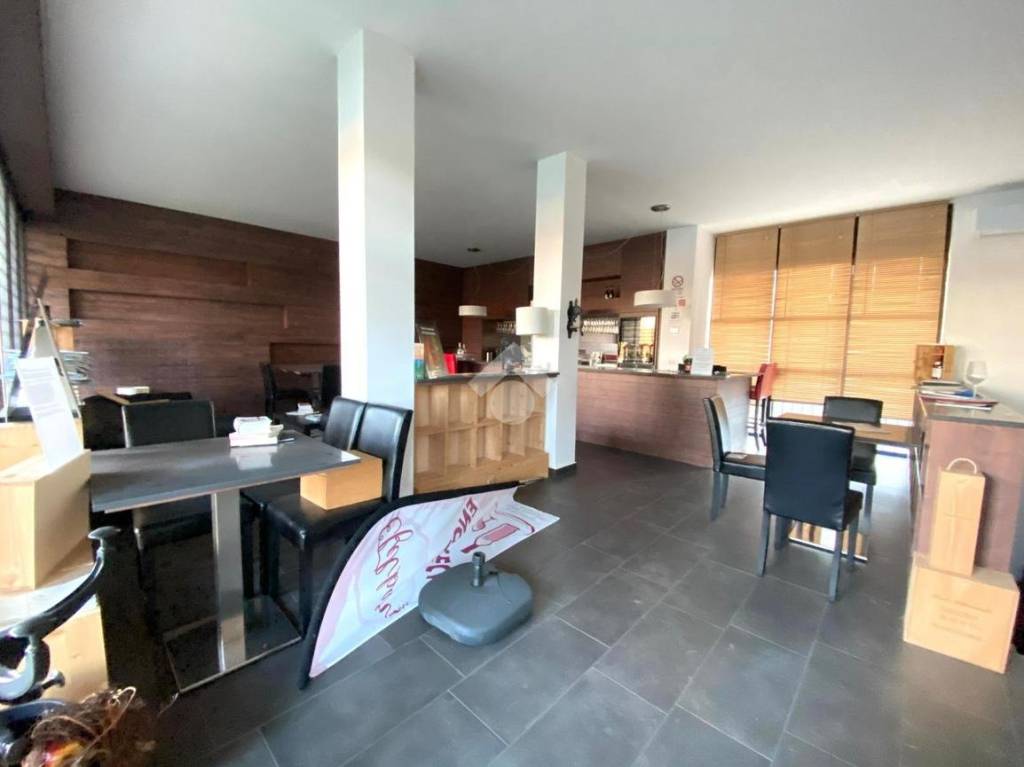 immagine annuncio 12 di 13