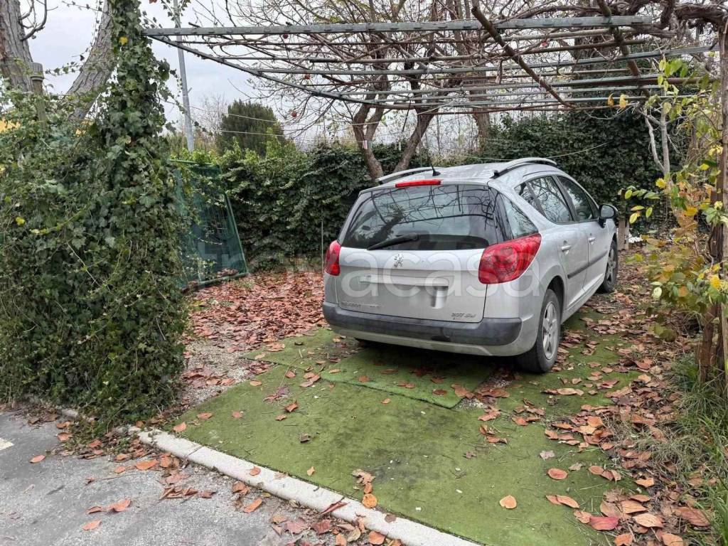 immagine annuncio 12 di 13