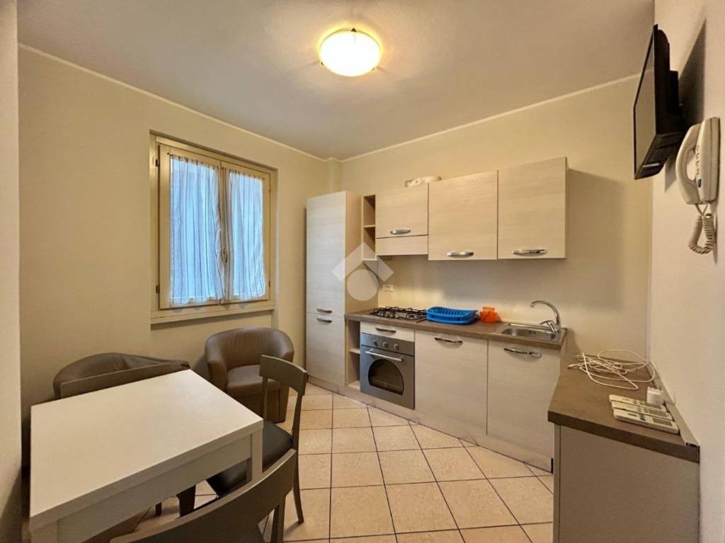 immagine annuncio 1 di 14