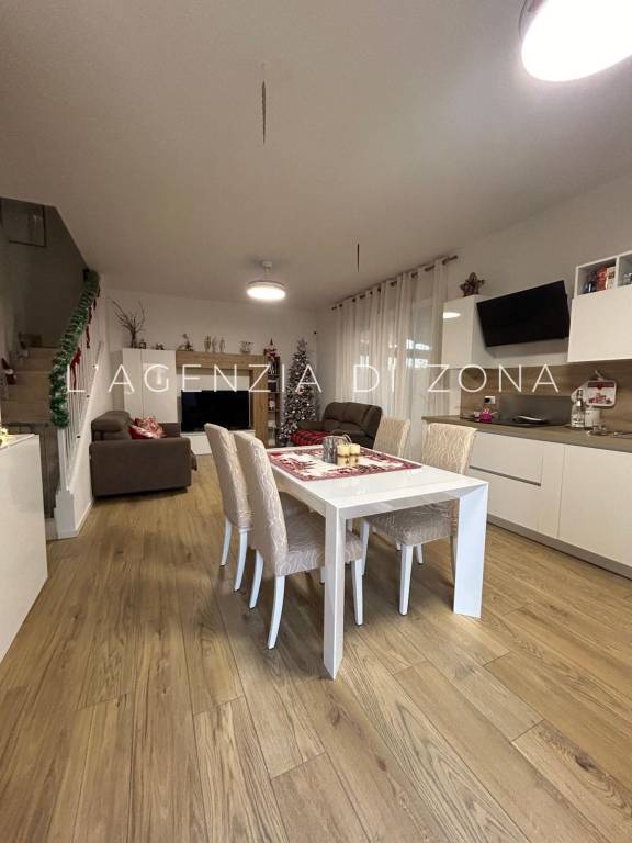 immagine annuncio 1 di 14