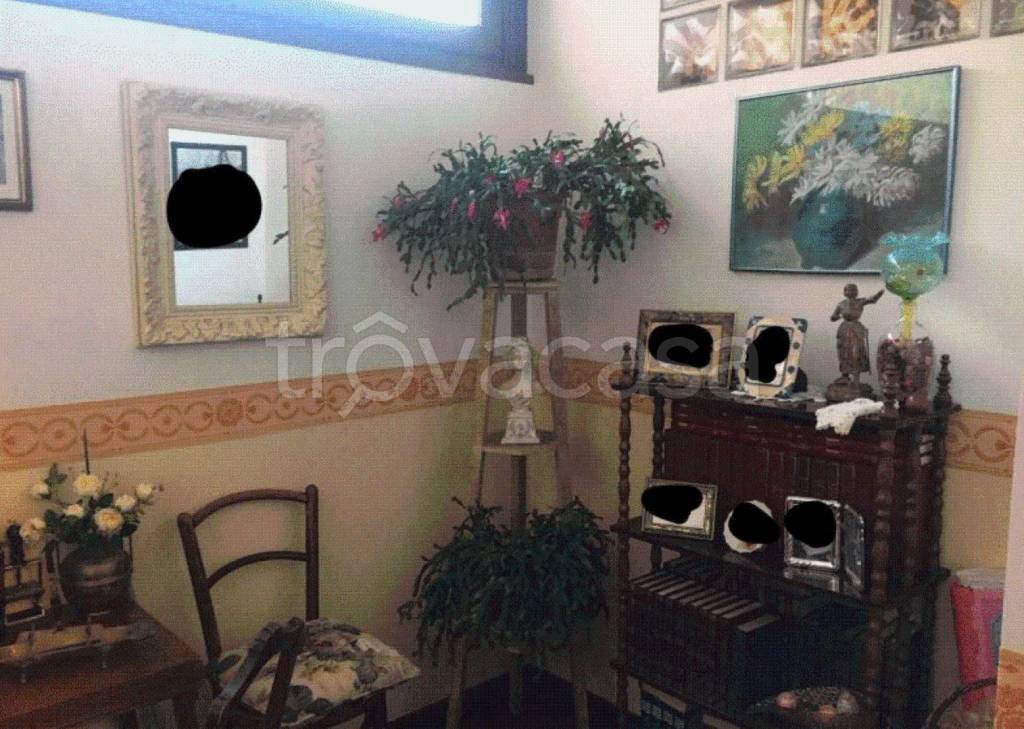 immagine annuncio 5 di 8