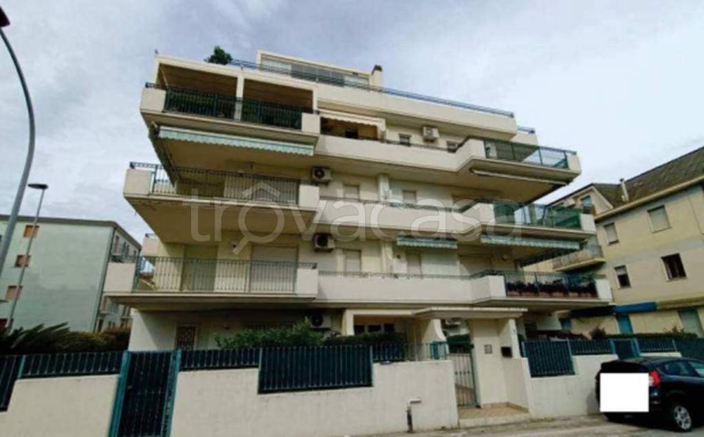 immagine annuncio 3 di 8