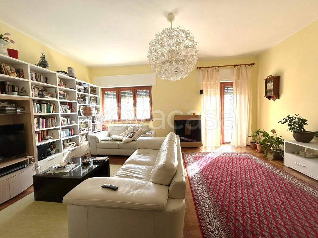 immagine annuncio 1 di 12