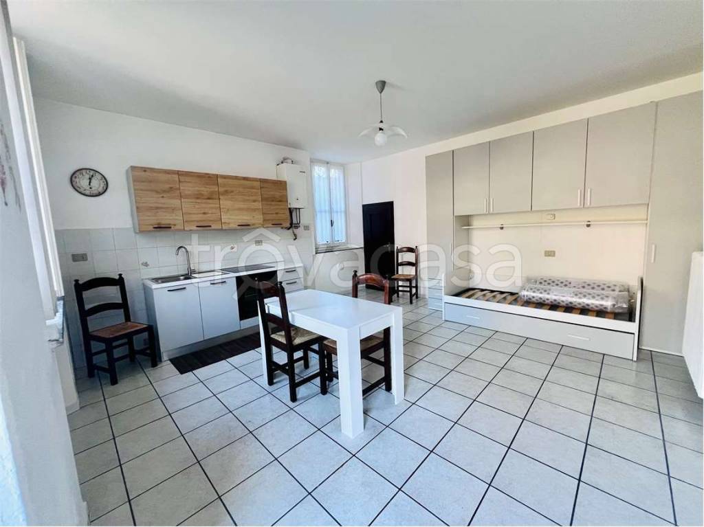 immagine annuncio 1 di 8