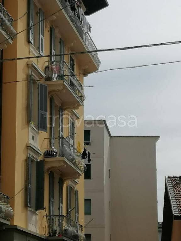 immagine annuncio 1 di 8