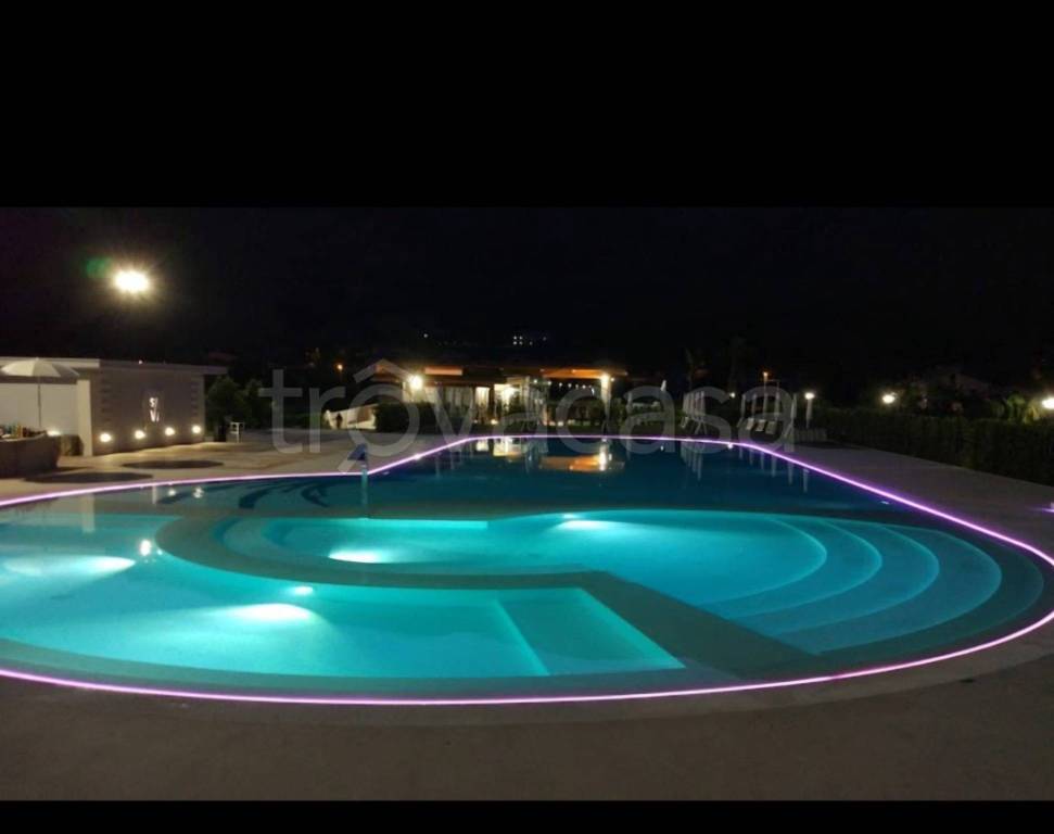 immagine annuncio 1 di 8