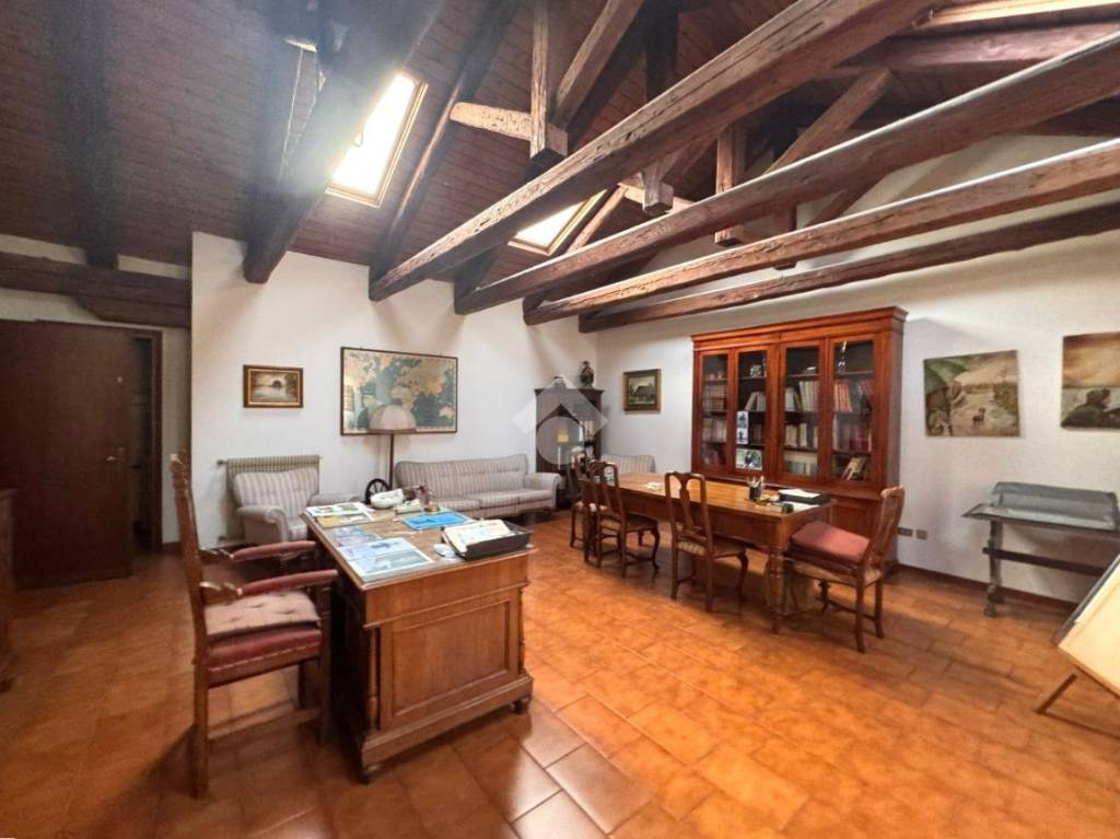 immagine annuncio 1 di 6