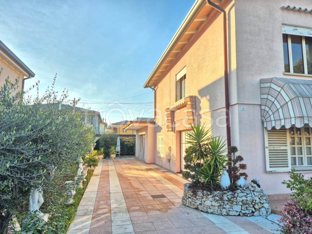 immagine annuncio 2 di 15