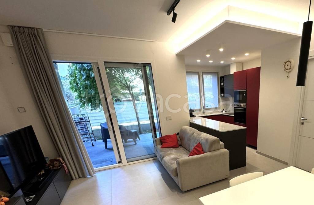 immagine annuncio 3 di 8