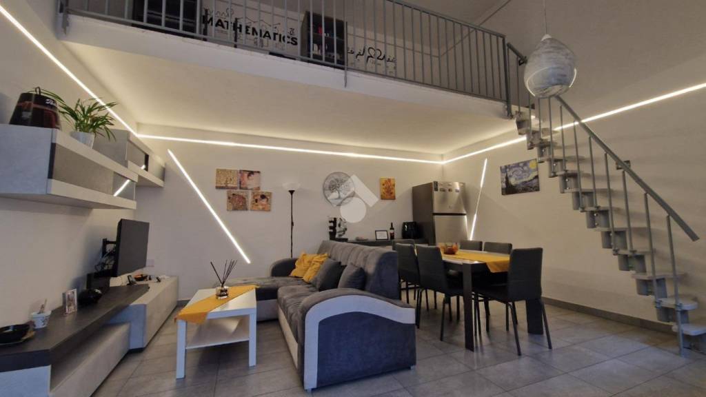 immagine annuncio 1 di 13