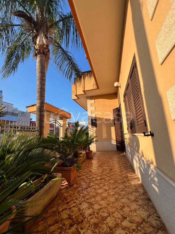 immagine annuncio 1 di 8