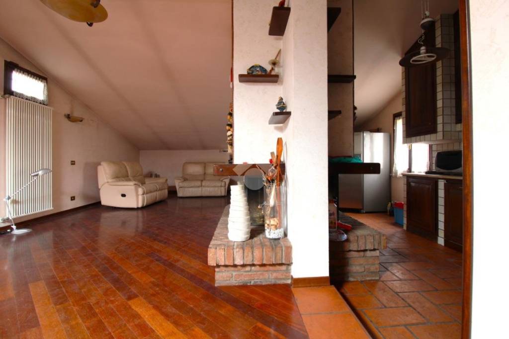 immagine annuncio 4 di 6