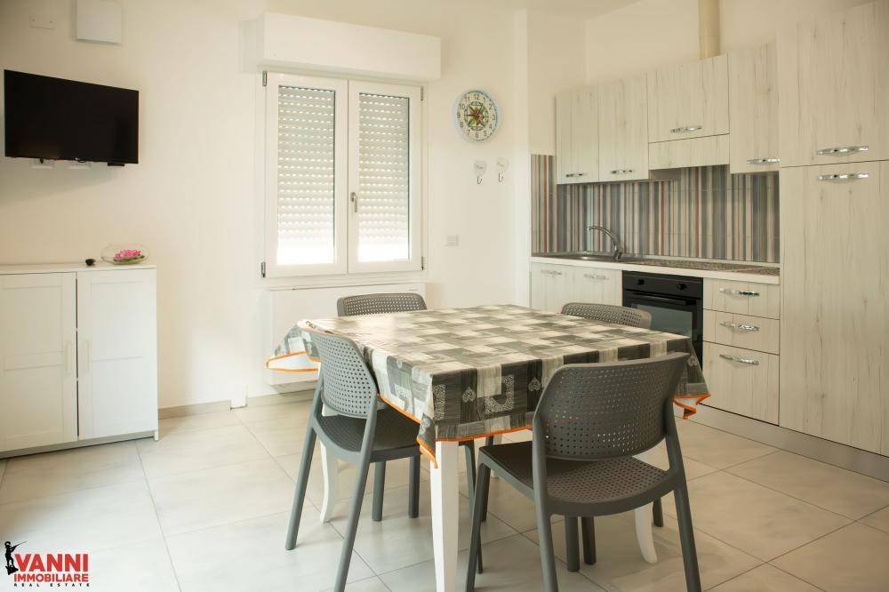 immagine annuncio 2 di 12