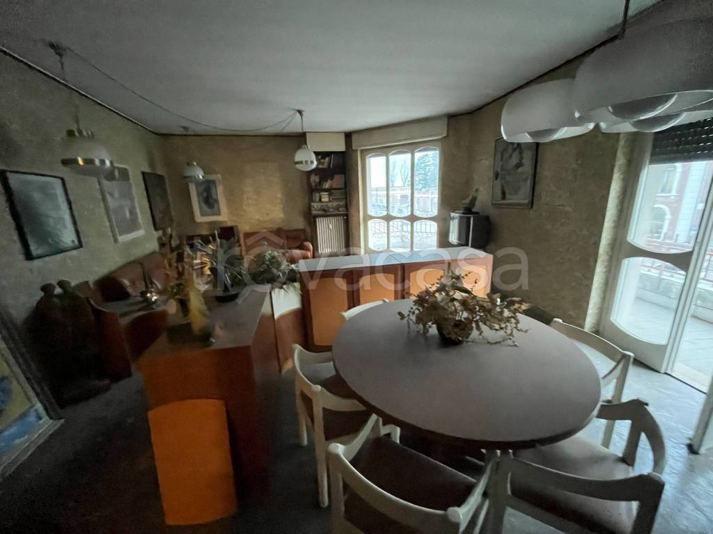 immagine annuncio 1 di 9