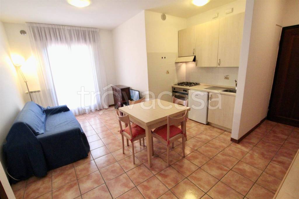 immagine annuncio 1 di 8