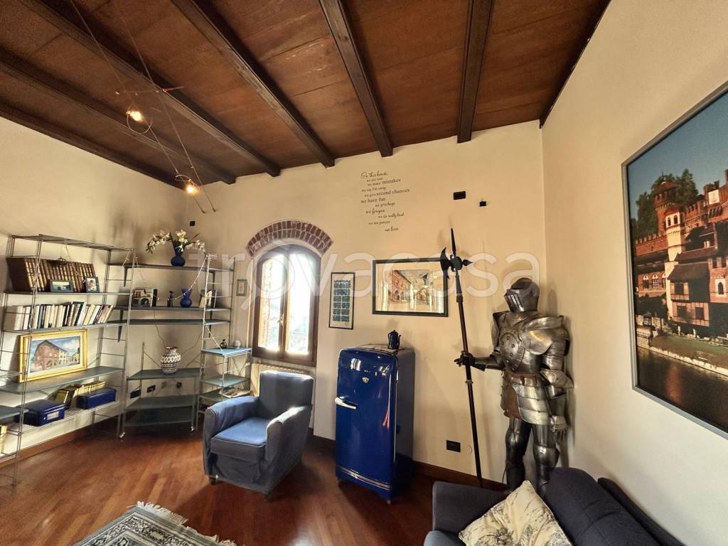 immagine annuncio 1 di 15