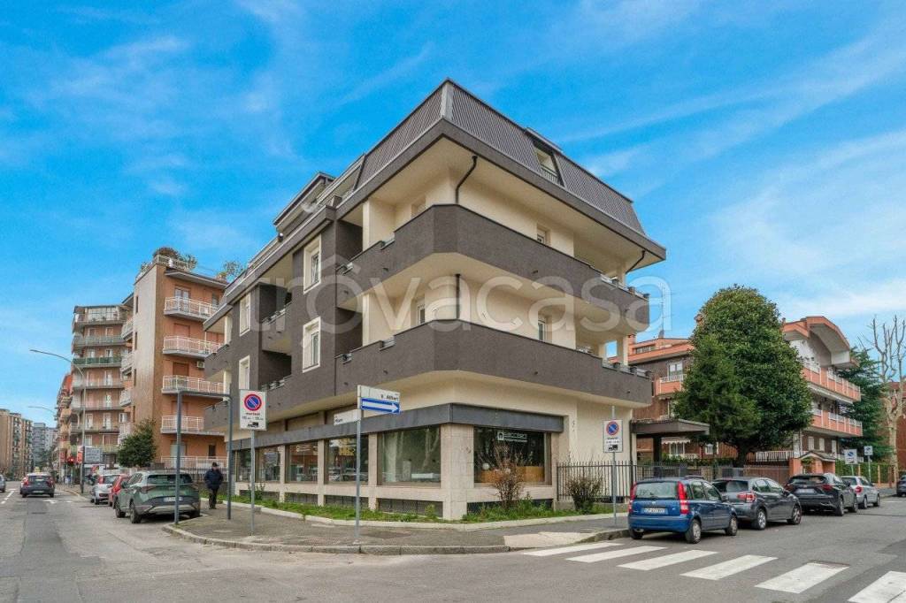 immagine annuncio 1 di 12