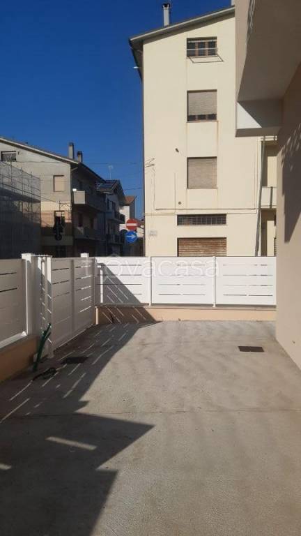 immagine annuncio 4 di 8