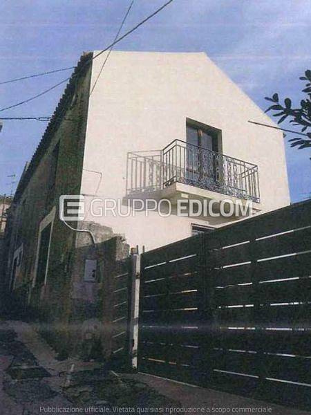 appartamento in vendita a Catanzaro in zona Gagliano