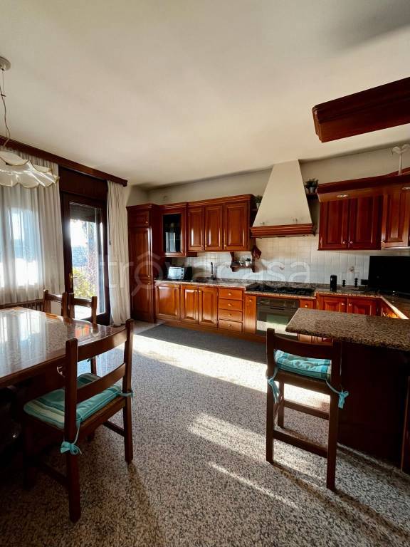 immagine annuncio 1 di 8