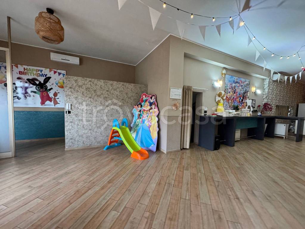 immagine annuncio 2 di 4