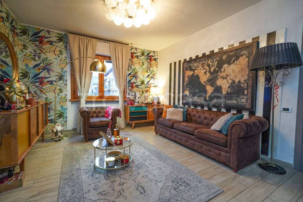 appartamento in vendita ad Alzano Lombardo