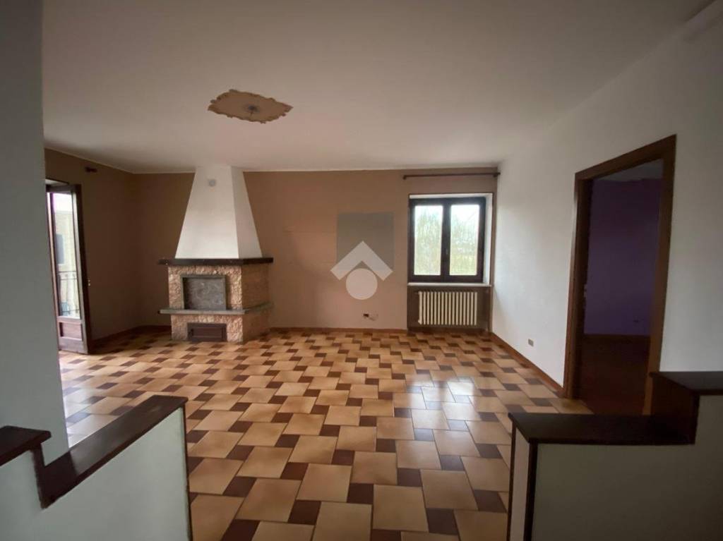 immagine annuncio 1 di 8