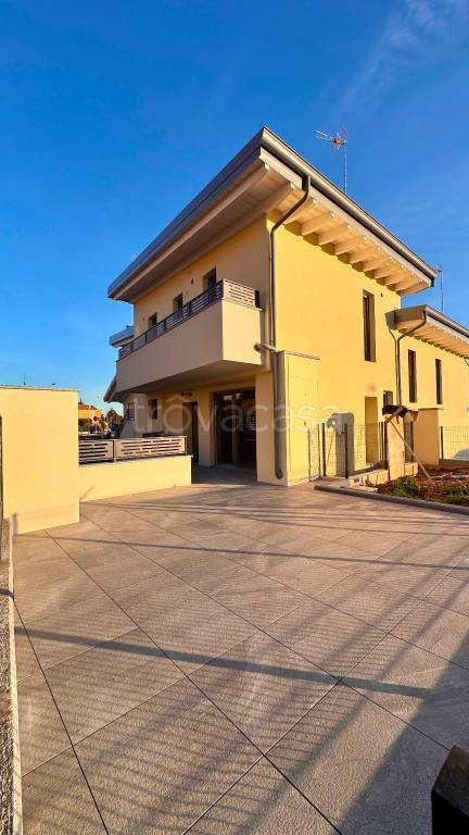 immagine annuncio 1 di 15