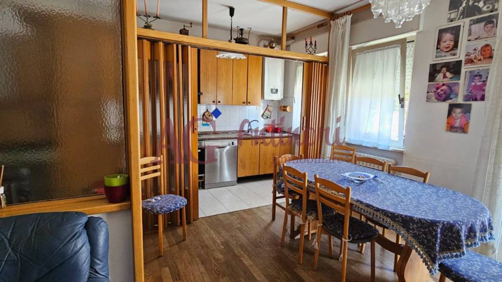 immagine annuncio 1 di 8