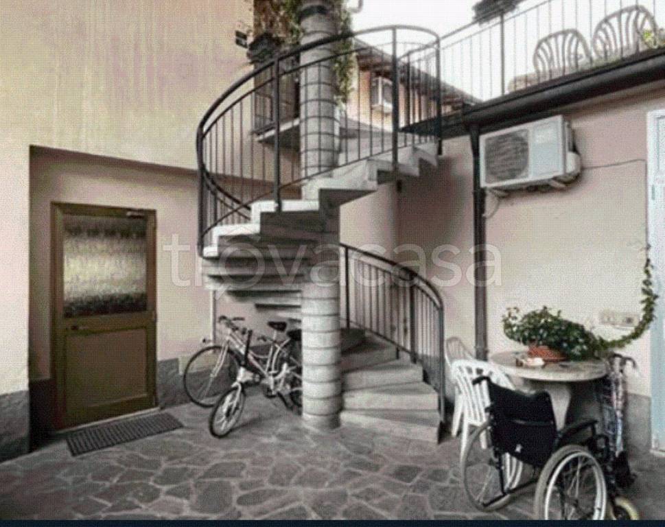 immagine annuncio 11 di 12