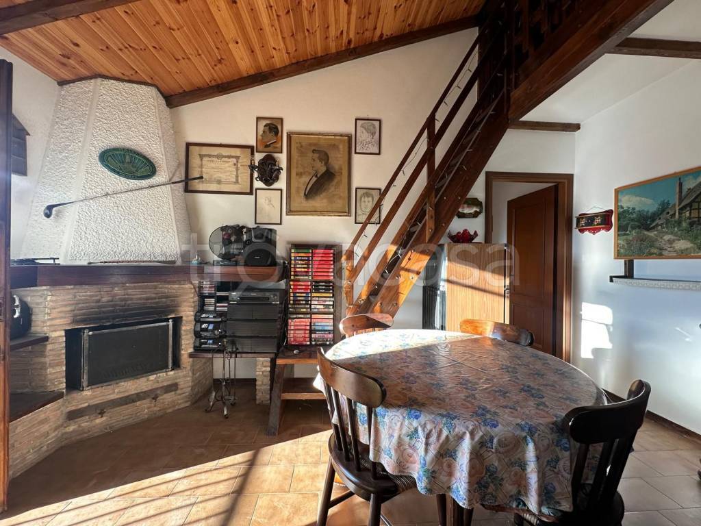 immagine annuncio 2 di 14