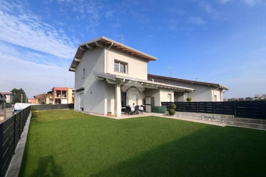 immagine annuncio 1 di 15