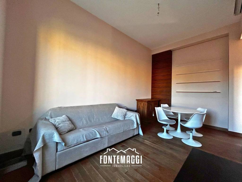 immagine annuncio 1 di 12