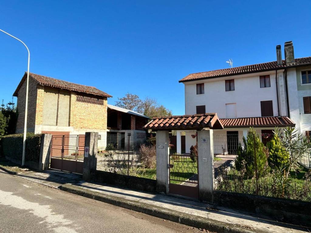 immagine annuncio 12 di 13