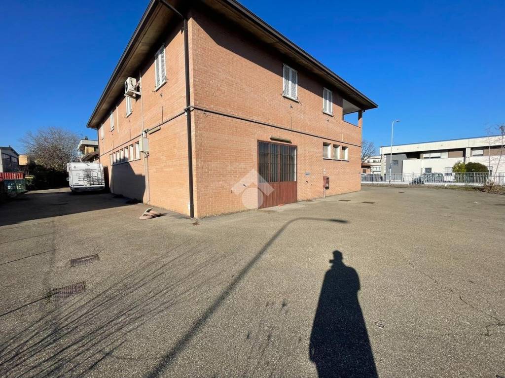 immagine annuncio 1 di 15